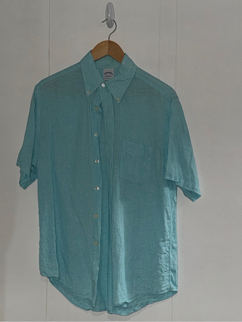 Brooks Brothers Pale aqua Irish linen short sleeve button up shirt, size L - Picture 2 of 4
